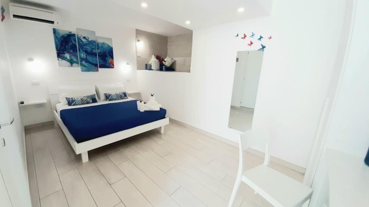 Joshua Rooms Porto Cesareo Bagian luar foto